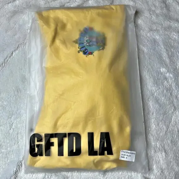NWT GFTD LA Gifted Academy Yellow Pullover Hoodie Men’s S